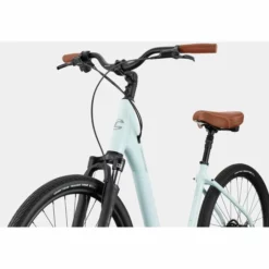VTC Cannondale Adventure 1 CoolMint 2023 -Promos Vélos Urbains Boutique adventure 1 cool mint 2023 3 700x700 3
