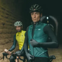 Gilet Gobik Plus 2.0 Atlantic -Promos Vélos Urbains Boutique chaleco plus 2 0 hombre atlantic cold season 22 gobik 4 1500x1500 700x700 1