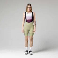 Cuissard Court Gobik Matt K9 Seed Green Femme 2023 -Promos Vélos Urbains Boutique culotte corto mujer matt seed green caps dye gobik 3 700x700 1