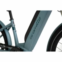 Vélo Électrique Granville E-Absolute 34 400Wh Blue Green Mat 2023 -Promos Vélos Urbains Boutique e absolute 34 18 700x700 1
