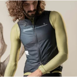 Gilet Sans Manche Gobik Plus 2.0 Royal Black Homme 2023 70 Gilet Sans Manche Gobik Plus 2.0 Royal Black Homme 2023 -Promos Vélos Urbains Boutique giletroyalmen 700x700 9