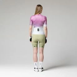 Maillot Manche Courte Gobik Attitude 2.0 Glycine Femme 2023 -Promos Vélos Urbains Boutique maillot mujer mc attitude2.0 wisteria caps dye gobik 5 700x700 1