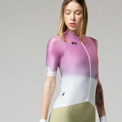 Maillot Manche Courte Gobik Attitude 2.0 Glycine Femme 2023 -Promos Vélos Urbains Boutique maillot mujer mc attitude2.0 wisteria caps dye gobik 7 700x700 2