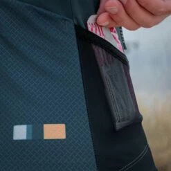 Maillot Manche Longue Gobik Pacer Kersal Unisex 54 Maillot Manche Longue Gobik Pacer Kersal Unisex -Promos Vélos Urbains Boutique maillot pacer kersal cold series 22 gobik 4 700x 700x700 2