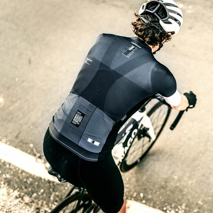 Maillot Manche Courte Gobik Attitude 2.0 Citizen Unisex 10 Maillot Manche Courte Gobik Attitude 2.0 Citizen Unisex – Image 10