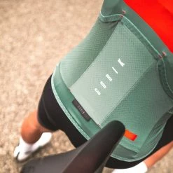 Maillot Manche Courte Gobik Carrera Scout Unisex -Promos Vélos Urbains Boutique maillot unisex carrera scout gobik warm series21 4 700x700 5