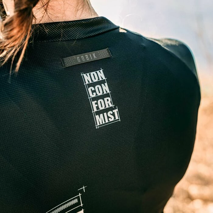 Maillot Manches Courtes Gobik Cx Pro Black Claim Unisex 45 Maillot Manches Courtes Gobik Cx Pro Black Claim Unisex – Image 45