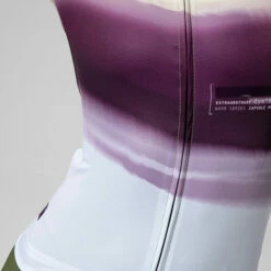 Maillot Manches Courtes Gobik Cx Pro 2.0 Mulberry Unisex 2023 -Promos Vélos Urbains Boutique maillot unisex mc c x pro 2.0 mulberry caps dye gobik 19 700x700 6